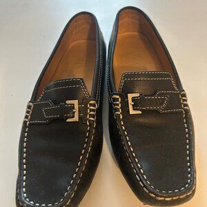 Tod's Loafers Black Classic Size 6 Like New